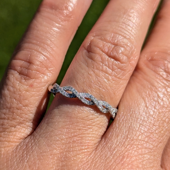 14k White Gold Open Diamond Twist Wedding Engagement Ring - Picture 6 of 7